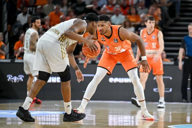 乏一名真正 乏一名真正