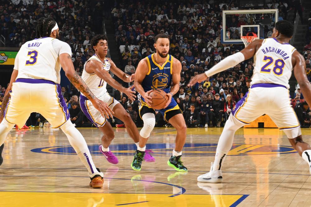 首秀破门 首秀破门